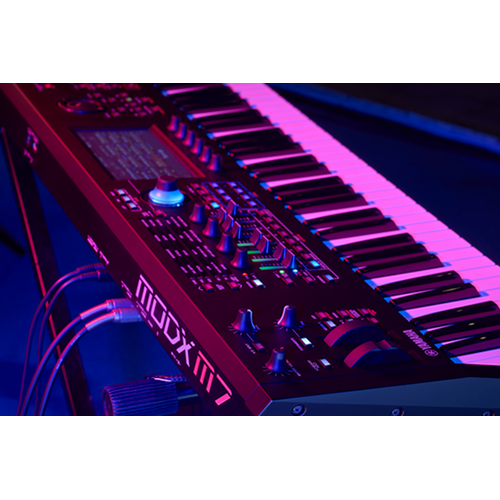 Image showing the CONTROL feature with a MODX M connected via cable in a live house-like lighting setup