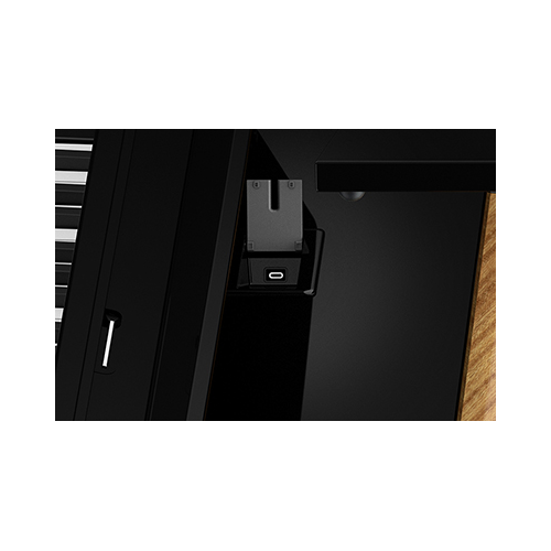 USB TYPE C CONNECTION