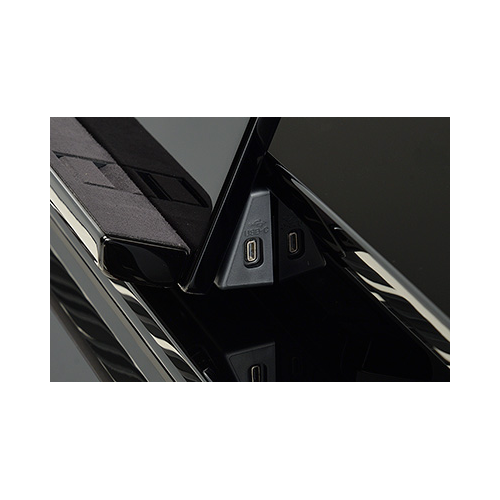 USB TYPE C CONNECTION